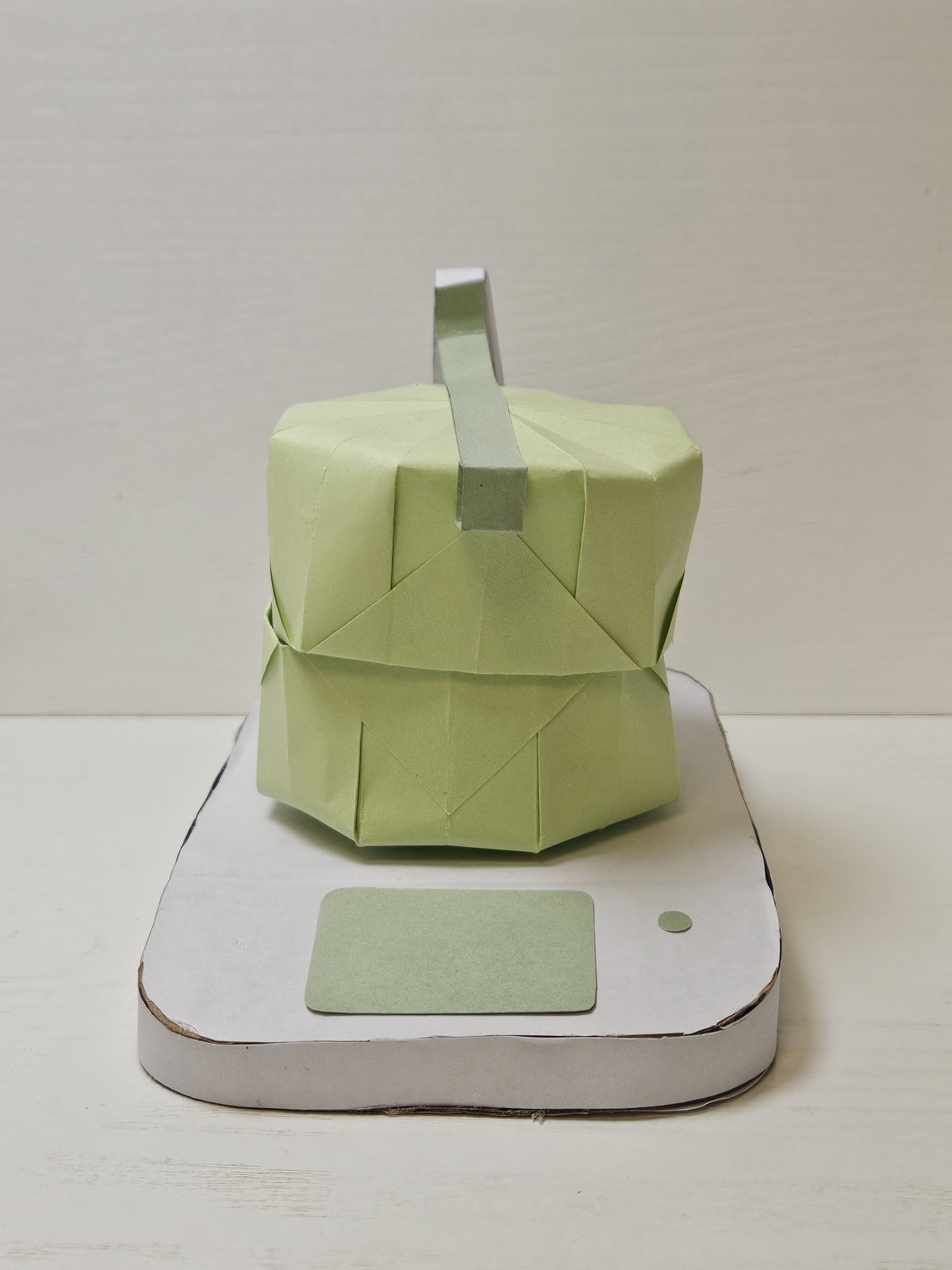 Paper model, front